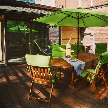 Holiday Apartment With Terrace เลียปาญา ภายนอก รูปภาพ