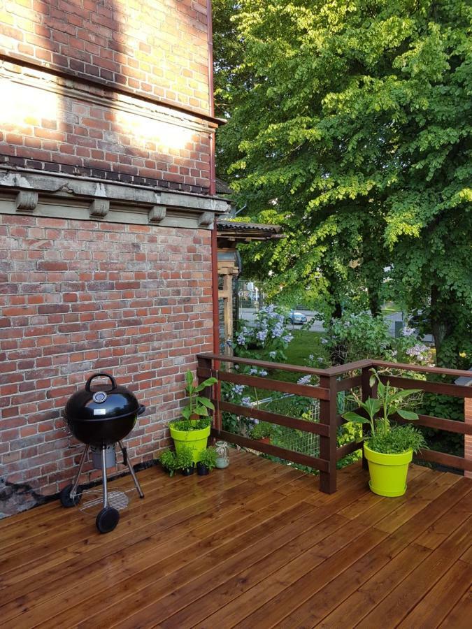 Holiday Apartment With Terrace เลียปาญา ภายนอก รูปภาพ